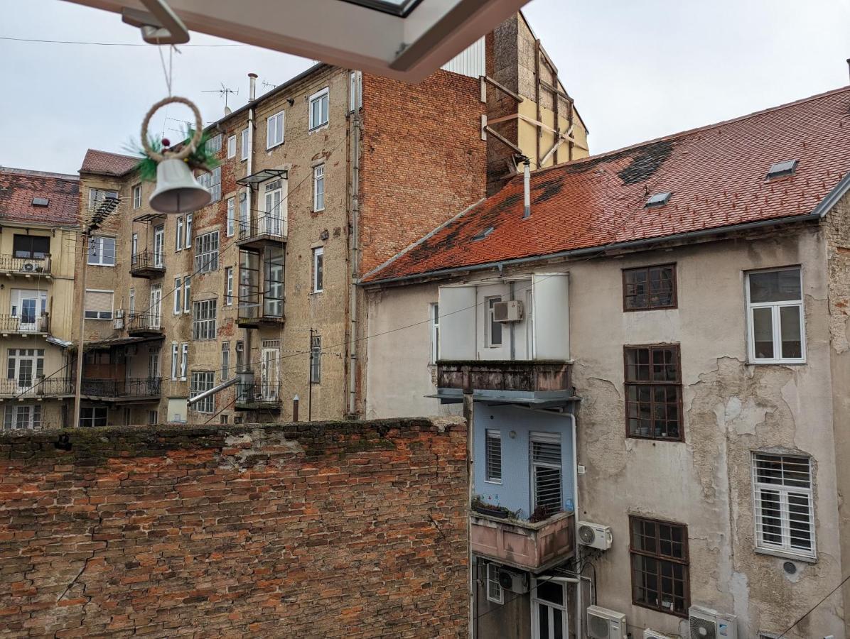 Miniscule Urban Tent Zagreb Bagian luar foto